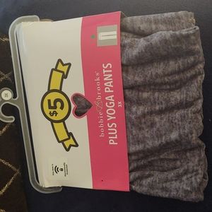 Plus yoga pants